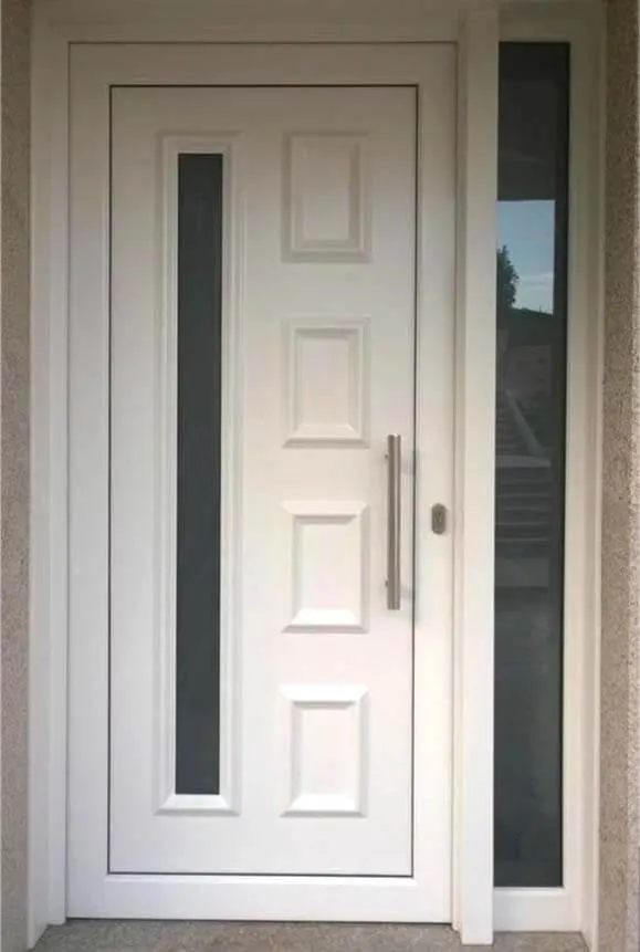 Bela PVC ulazna vrata